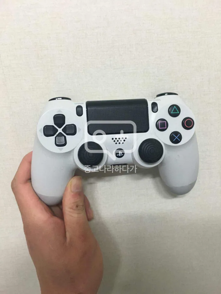 ps4 1205a 신공정 팝니다 gra5 타이틀까 이미지