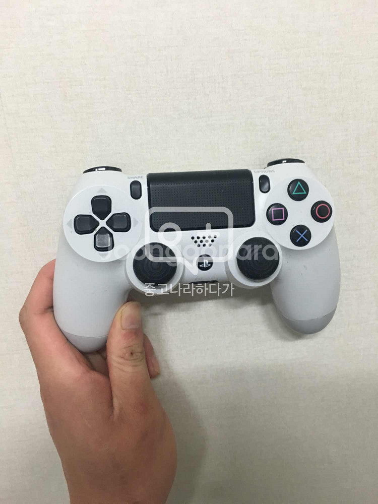 ps4 1205a 신공정 팝니다 gra5 타이틀까--3