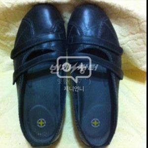 닥터마틴 쿠션 플랫