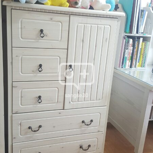 화이트 옷 수납장