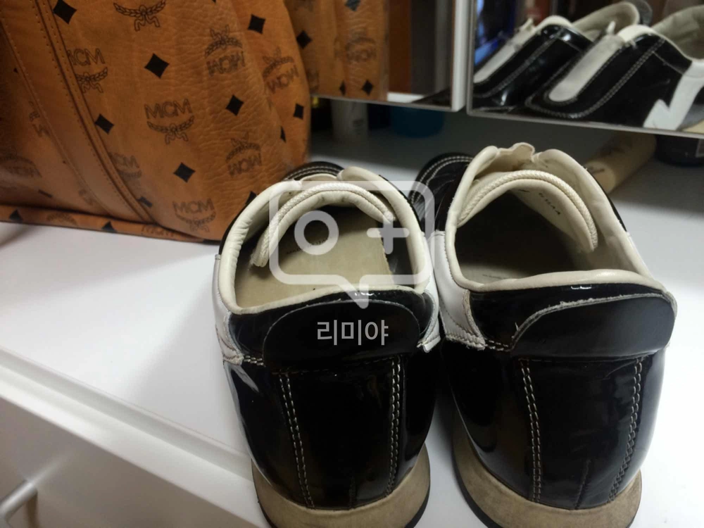 페라가모운동화 이미지