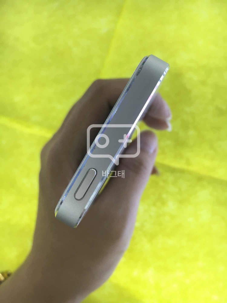 아이폰5 32GB 실버 팝니다 이미지
