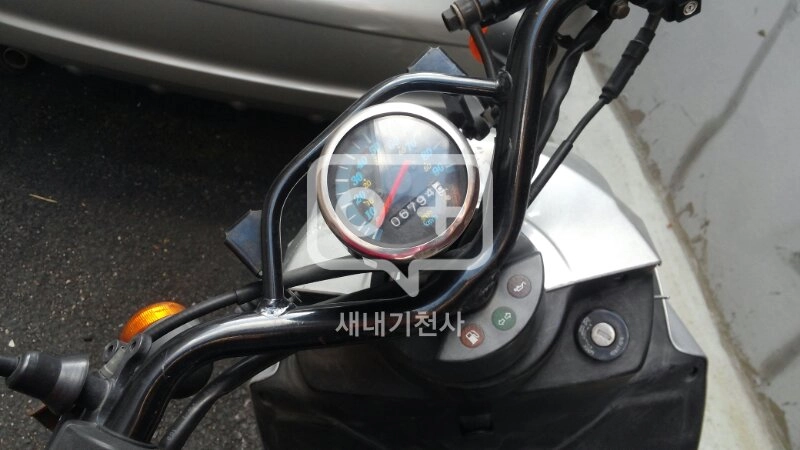 스쿠터25만 이미지