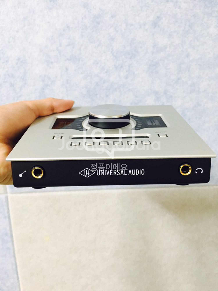 UAD apollo twin duo 아폴로 트윈 --1