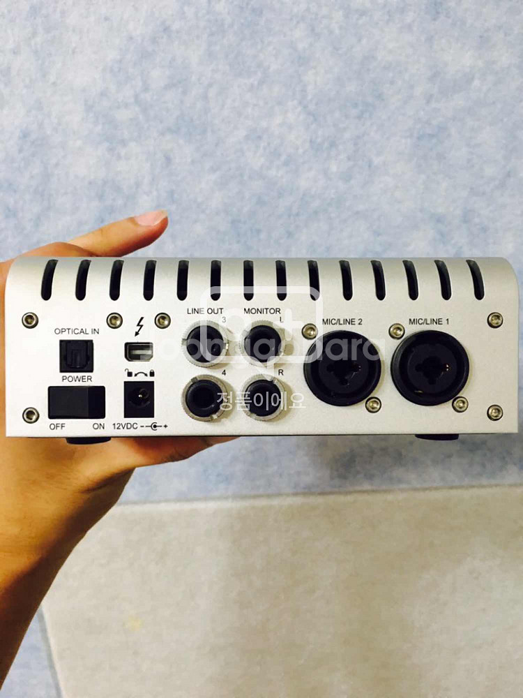 UAD apollo twin duo 아폴로 트윈 --2
