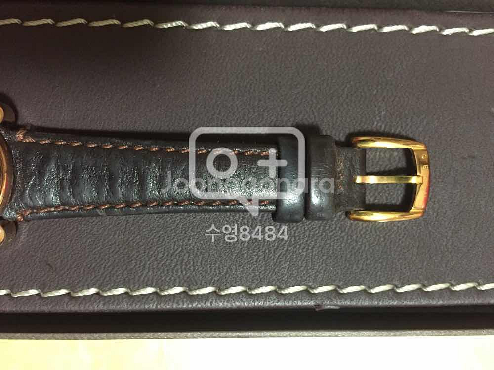 셀린느 여성 손목시계--3