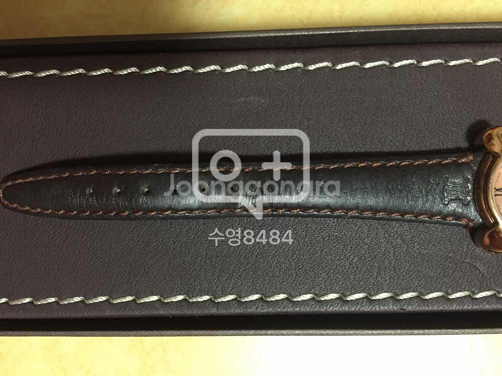 셀린느 여성 손목시계--4