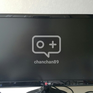 LG 22인치 TV가능 모니터 판매합니다.  22