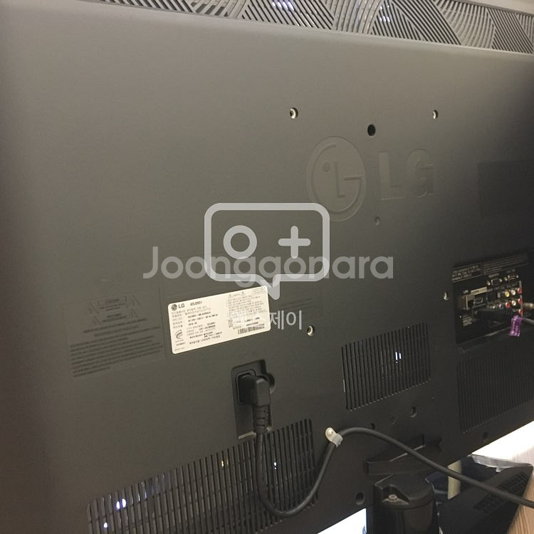 LG tv xcanvas 42인치--2