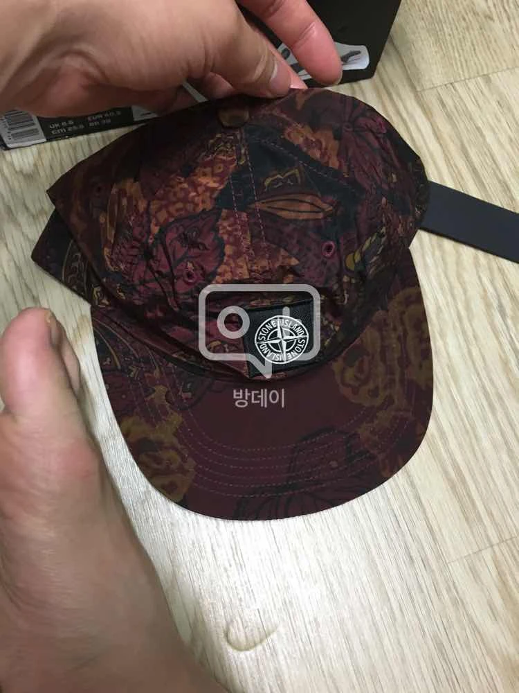 슈프림  스톤아일랜드   모자 이미지