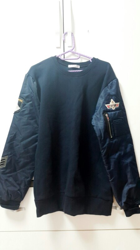 야구점퍼, 니트, 청바지--1