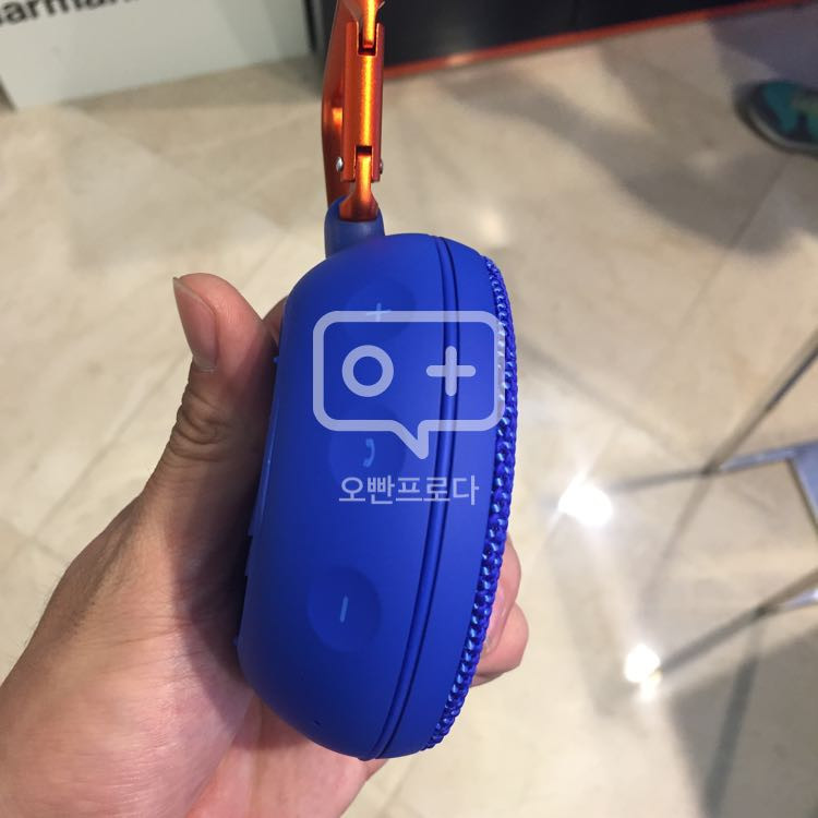 JBL 블루투스 스피커 clip--2