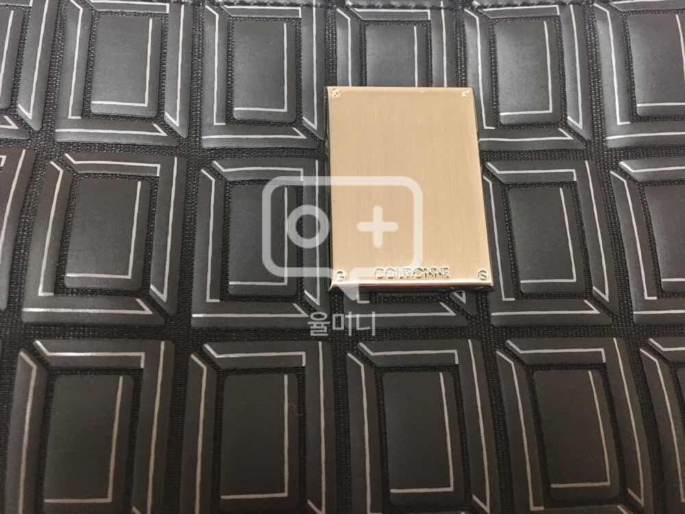 클러치 / 쿠론 쎄콰트레 아미고 / 황정음가방--2