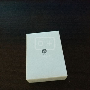 v20 번들 b&o 이어폰 팝니다