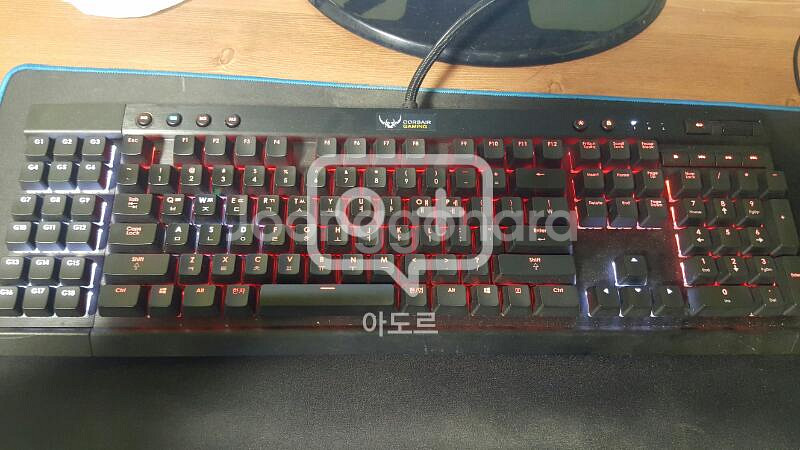 커세어 k95 rgb 넘깁니다.--0