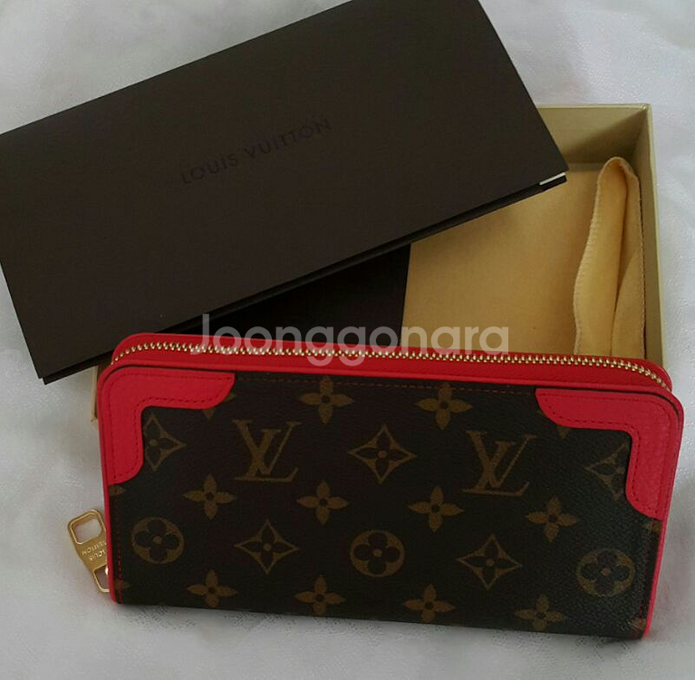 새상품 루비통지피월릿 에티로 POPPY--1