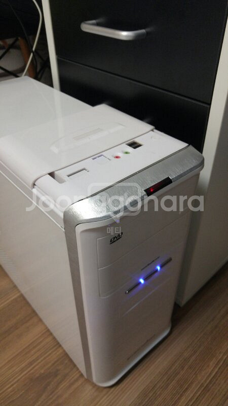 데스크탑(펜티엄, 메모리 4GB, 하드500G ---0