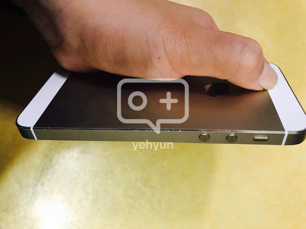 KT 아이폰 5s 골드 16기가 팝니다 --5