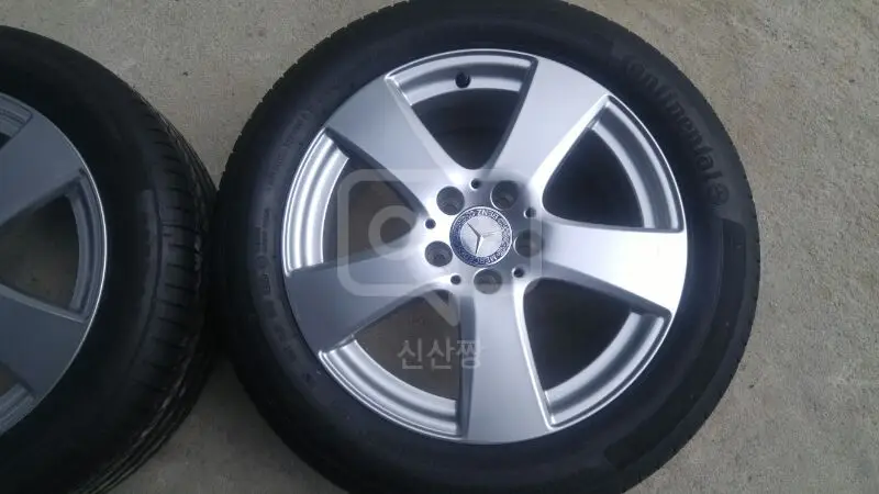 벤츠 C200D 17인치 순정 휠타 판매 이미지