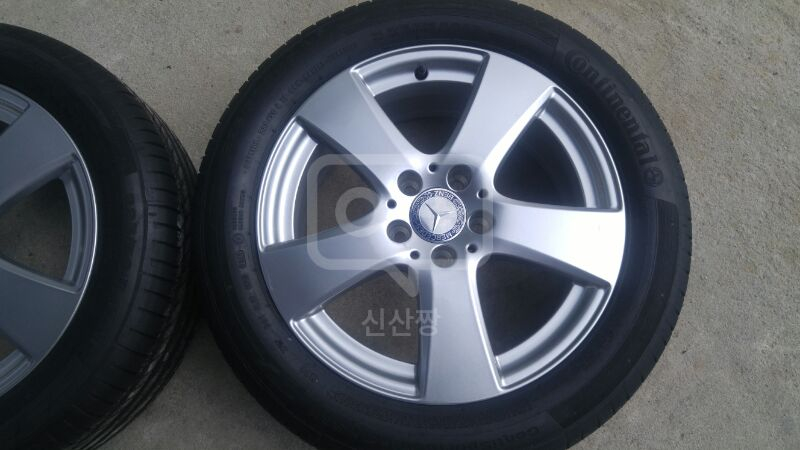 벤츠 C200D 17인치 순정 휠타 판매 이미지