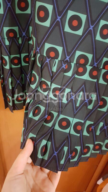 킴스부띠끄 레코드원피스 그린컬러--1