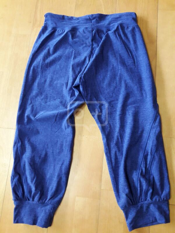 H&M 스포츠 바이올렛 7부 트레이닝바지
66사이 이미지