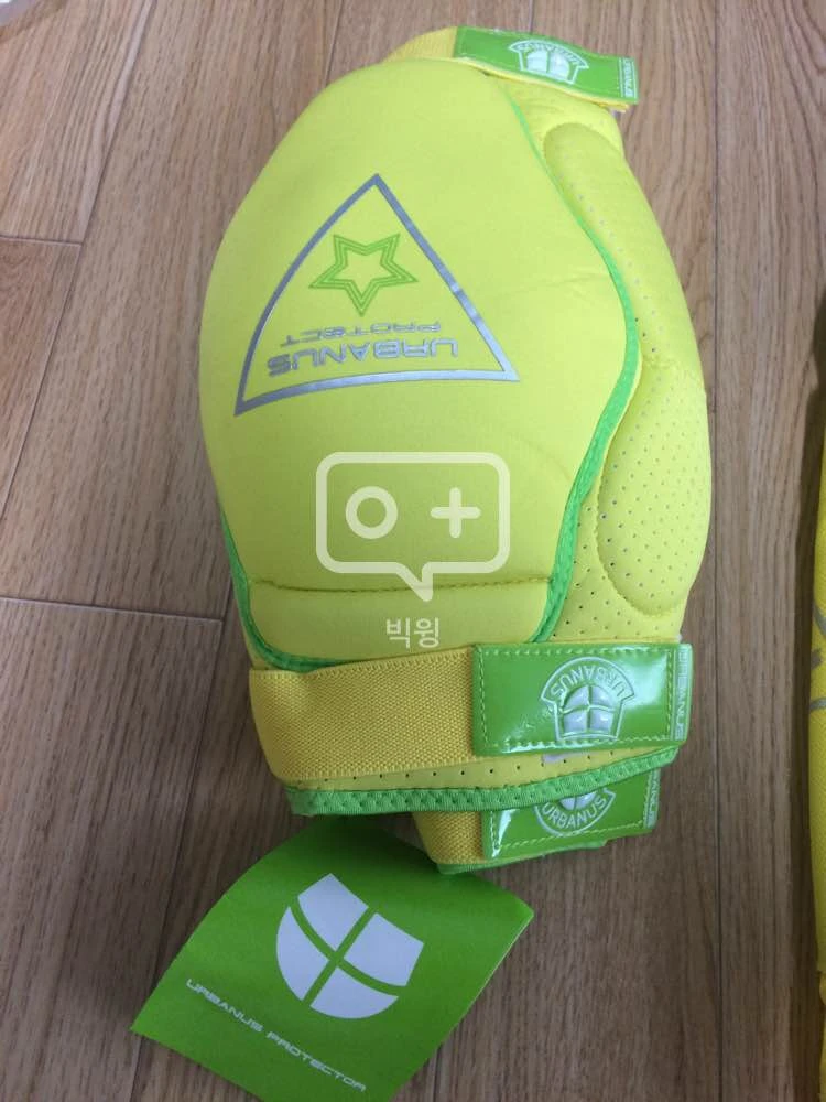스노우보드 보호대 엉덩이 무릅 팝니다 이미지