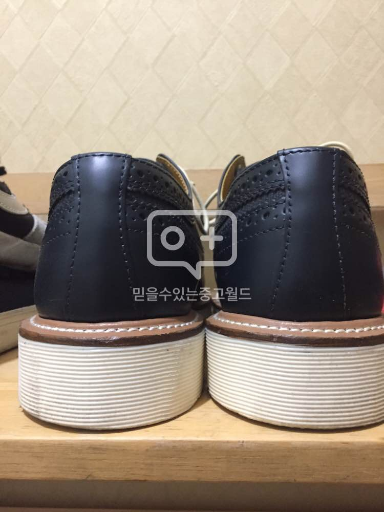 닥터마틴 윙팁 알프레도 270 uk8 이미지