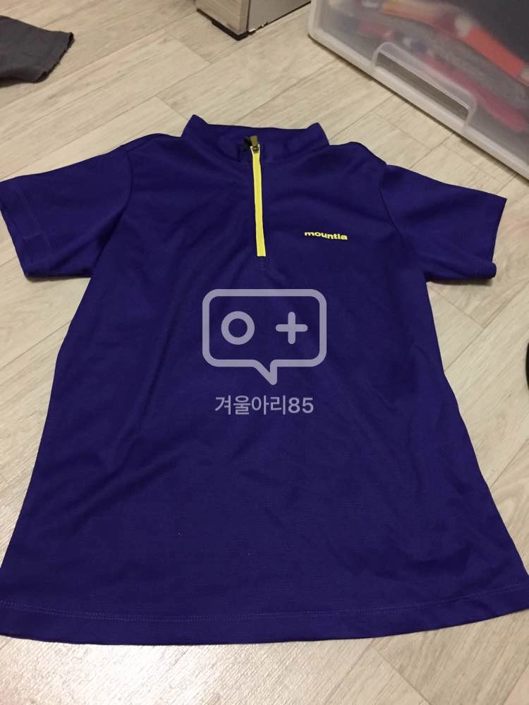 마운티아반팔티셔츠 등산티셔츠 이미지