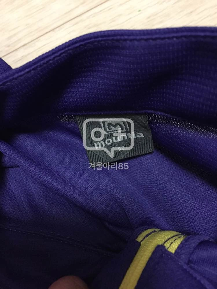 마운티아반팔티셔츠 등산티셔츠 이미지