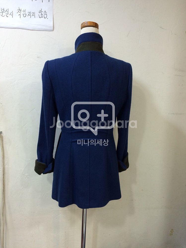 CC collect 씨씨콜렉트 블루 럭셔리 모직코--4