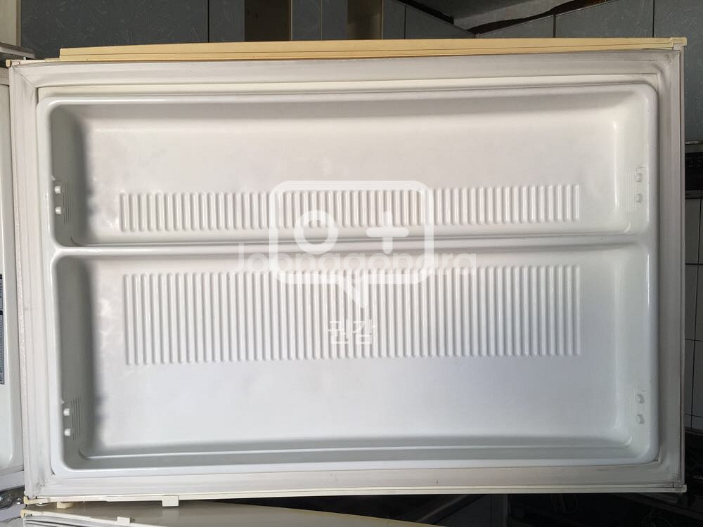 [부산] LG 대형 냉장고 566L (7만원)--2