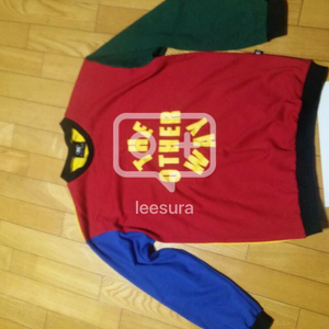 베이직코튼 맨투맨 팝니다~