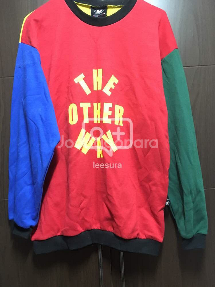 베이직코튼 맨투맨 팝니다~--1