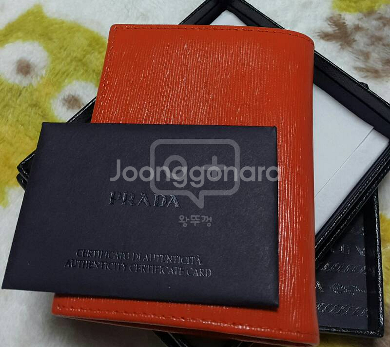 정품 프라다 미니단지갑--2