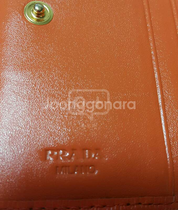 정품 프라다 미니단지갑--4