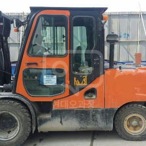 두산 지게차 4.5톤