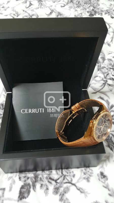 세루티1881신세계백화점에서 구입--1
