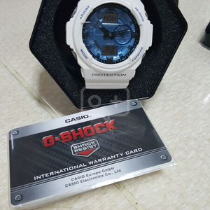 G-SHOCK 흰색 시계(새상품 정품)