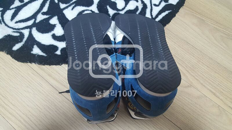 발렌시아가 운동화--2