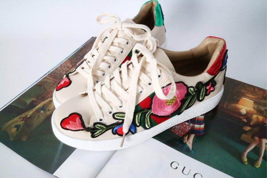 [230-250] SC구*S꽃자수스트랩--0