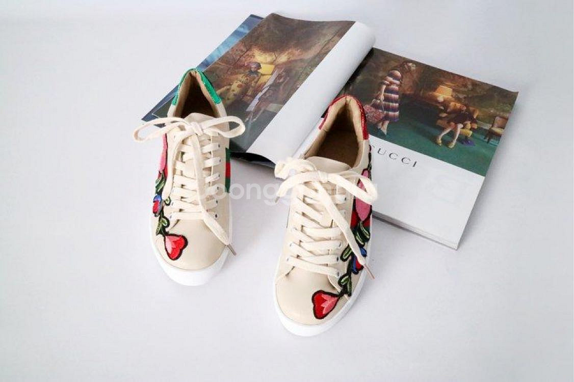 [230-250] SC구*S꽃자수스트랩--2