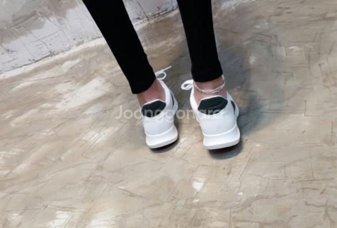 [225-250] 구*st 트랜디한 삼색 스니커즈--8