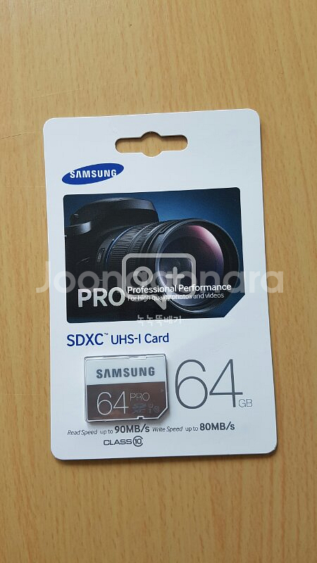 삼성 SD카드 64GB pro 판매합니다.(개봉 --0