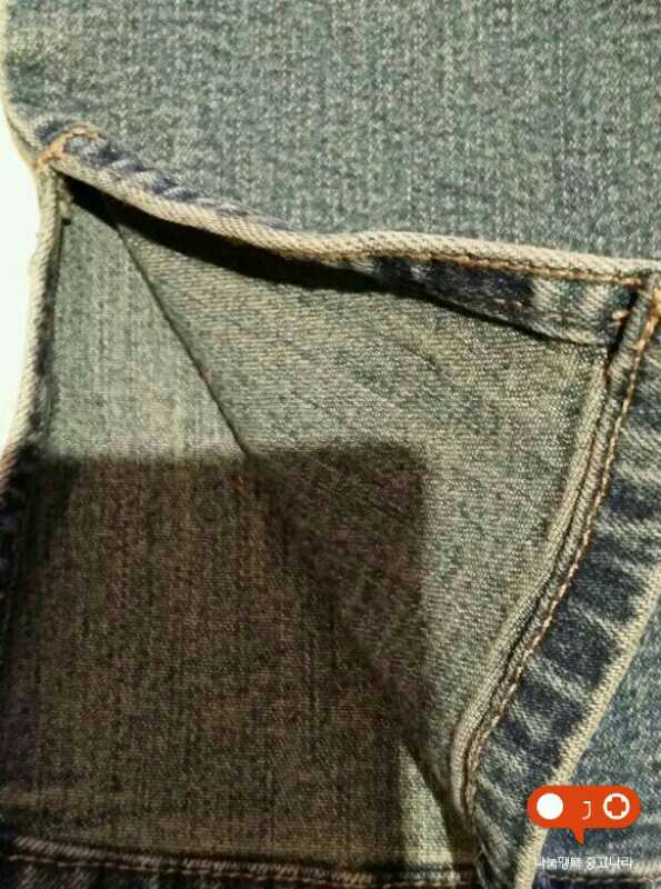 베네통  부츠컷 공효진 청바지 새상품--1