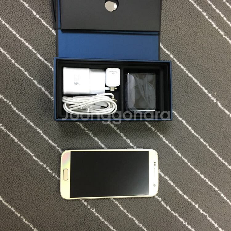 삼성 갤럭시s7 64GB 골드 풀박스 판매합니다 --0