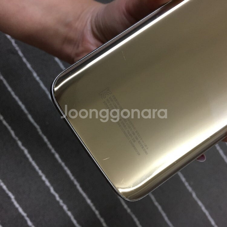 삼성 갤럭시s7 64GB 골드 풀박스 판매합니다 --7