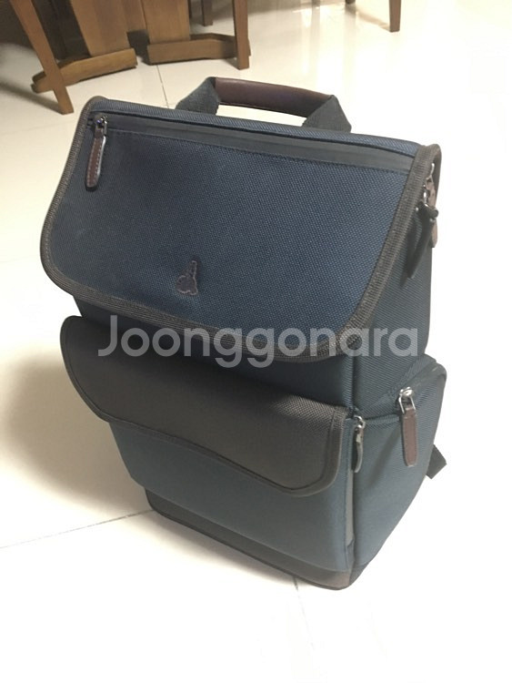 빈폴 백팩 판매합니다--0