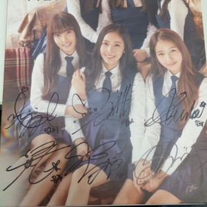 여자친구  미니 2,3집  싸인 앨범  판매합니다