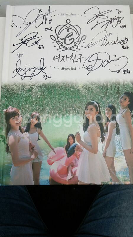 여자친구  미니 2,3집  싸인 앨범  판매합니다--2